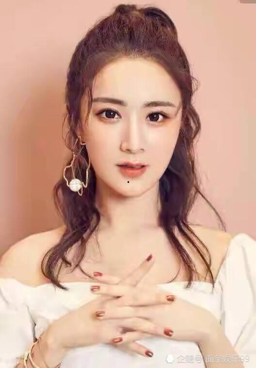 圈内爆料四字妹妹,圈内爆料揭秘娱乐圈新晋女神  第1张